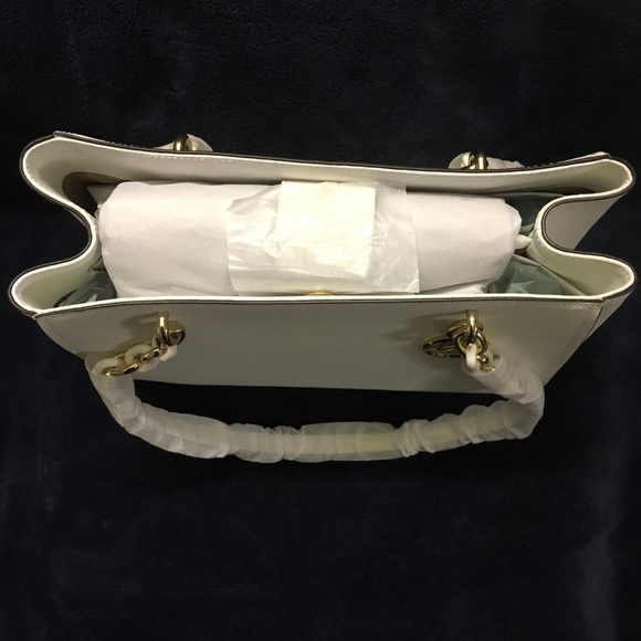 💥FINAL OFFER💥NWT MK Sofia large tote, wallet set - Picture 8 of 8